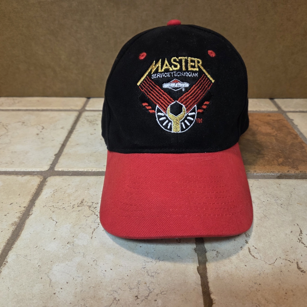 Briggs & Stratton MST Hat